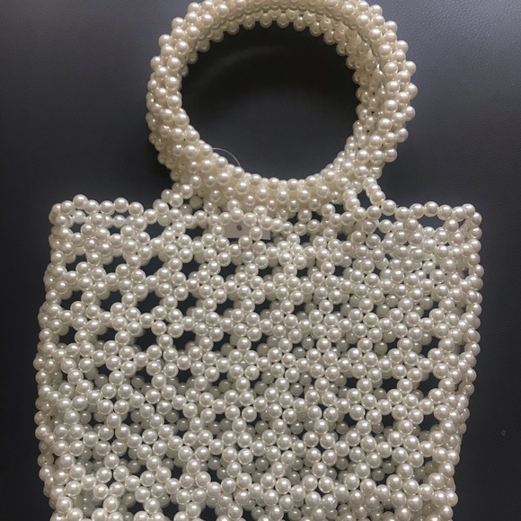 NWT Faux pearl beaded top handle bag - Picture 2 of 4